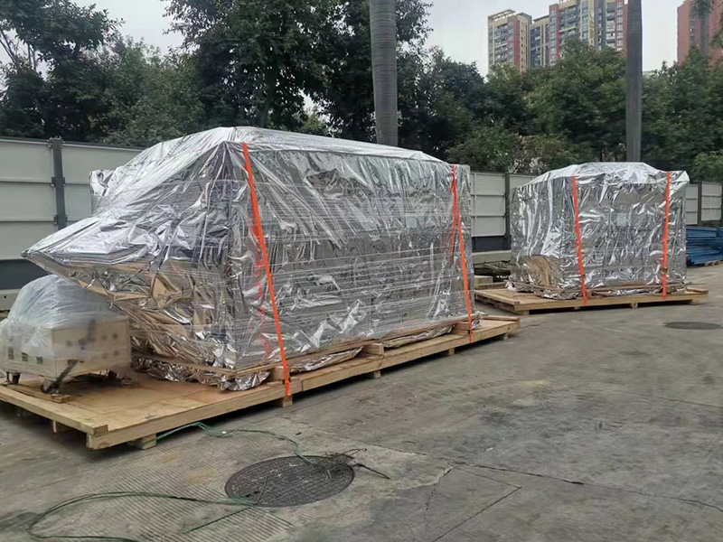 深(shen)圳沙井真(zhēn)空木箱包(bāo)裝現場