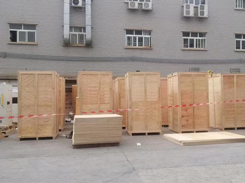 出口(kou)越南真(zhen)空免檢(jiǎn)木箱