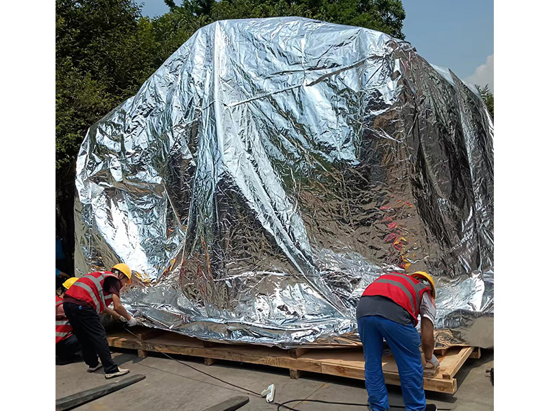 锂(lǐ)電新能源設備(bei)真空包裝